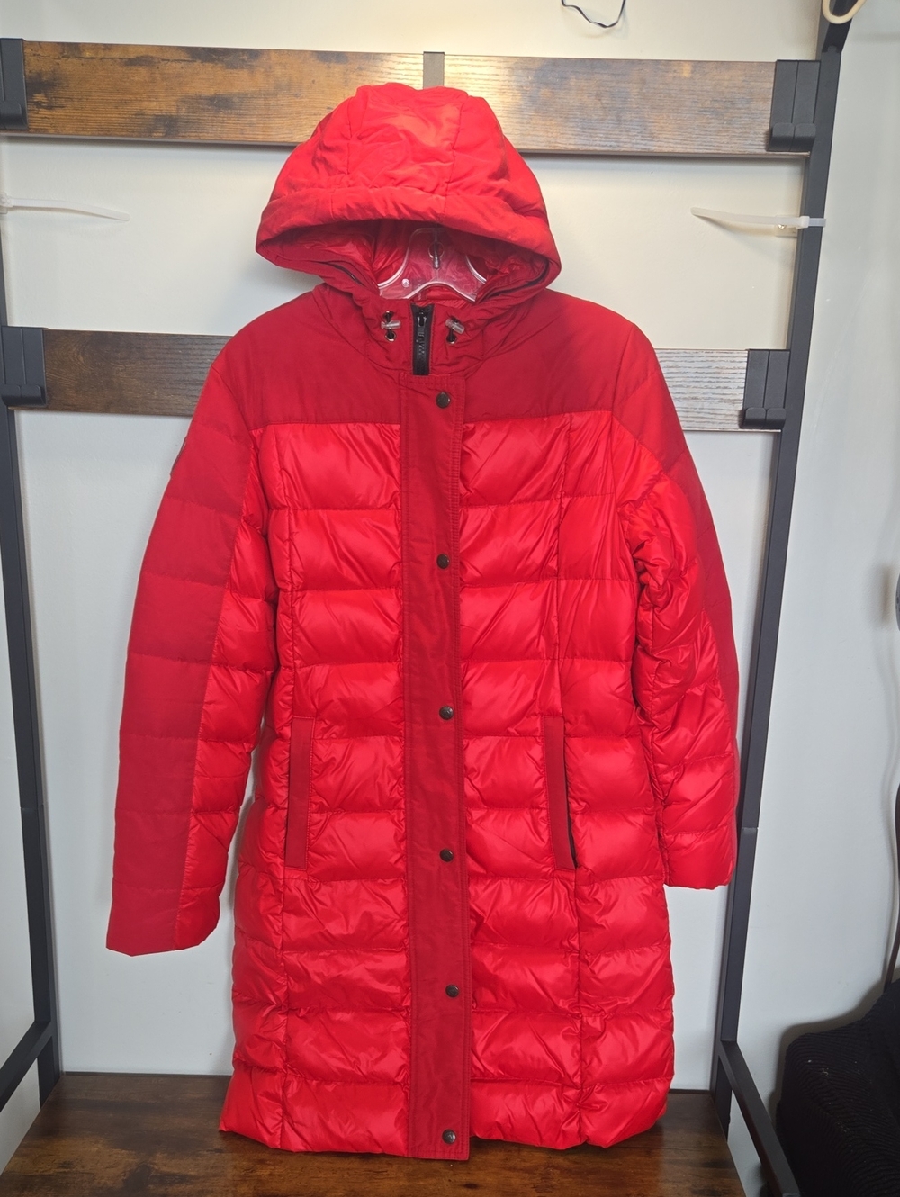 Spirit Women's Red Hooded Long Puffer Coat